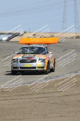 media/Sep-28-2025-24 Hours of Lemons (Sun) [[5dfe0e5f6e]]/12pm (Outside Grapevine)/